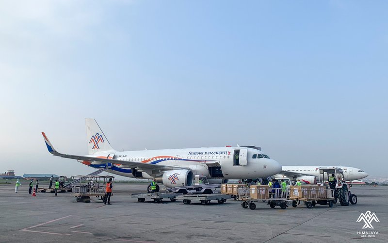 हिमालय एयरलायन्सले चीनबाट २ लाख डोज खोप भित्र्याउदै