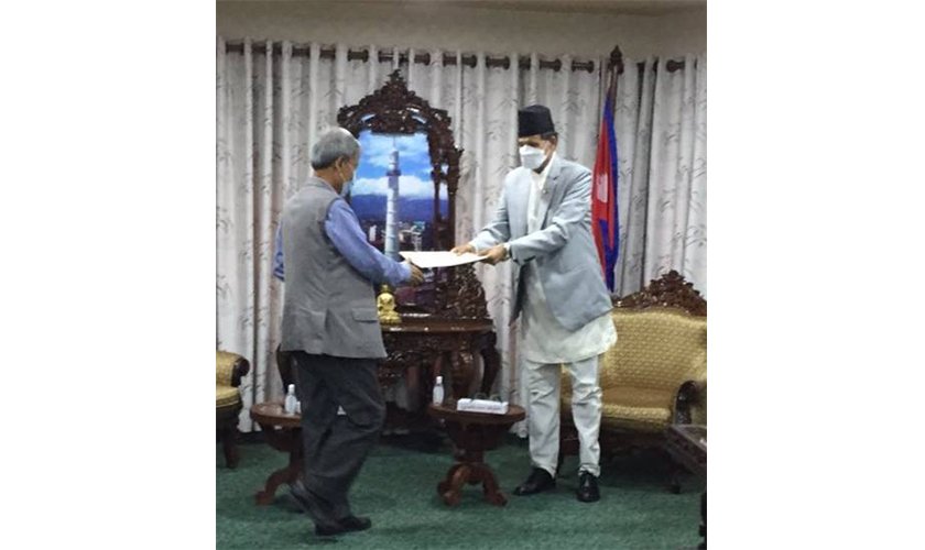 रावलले फीर्ता लिए राजीनामा