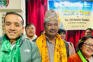 लुम्बिनी प्रदेशका मुख्यमन्त्री डिल्ली बहादुर चौधरीसंग न्युयोर्कका नेपालीको जमघट