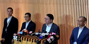 हङकङ आगलागी: हरियो जाली र झ्याल सील गर्ने स्टाइरोफोम बोर्ड आगो फैल्याउने मुल तत्व